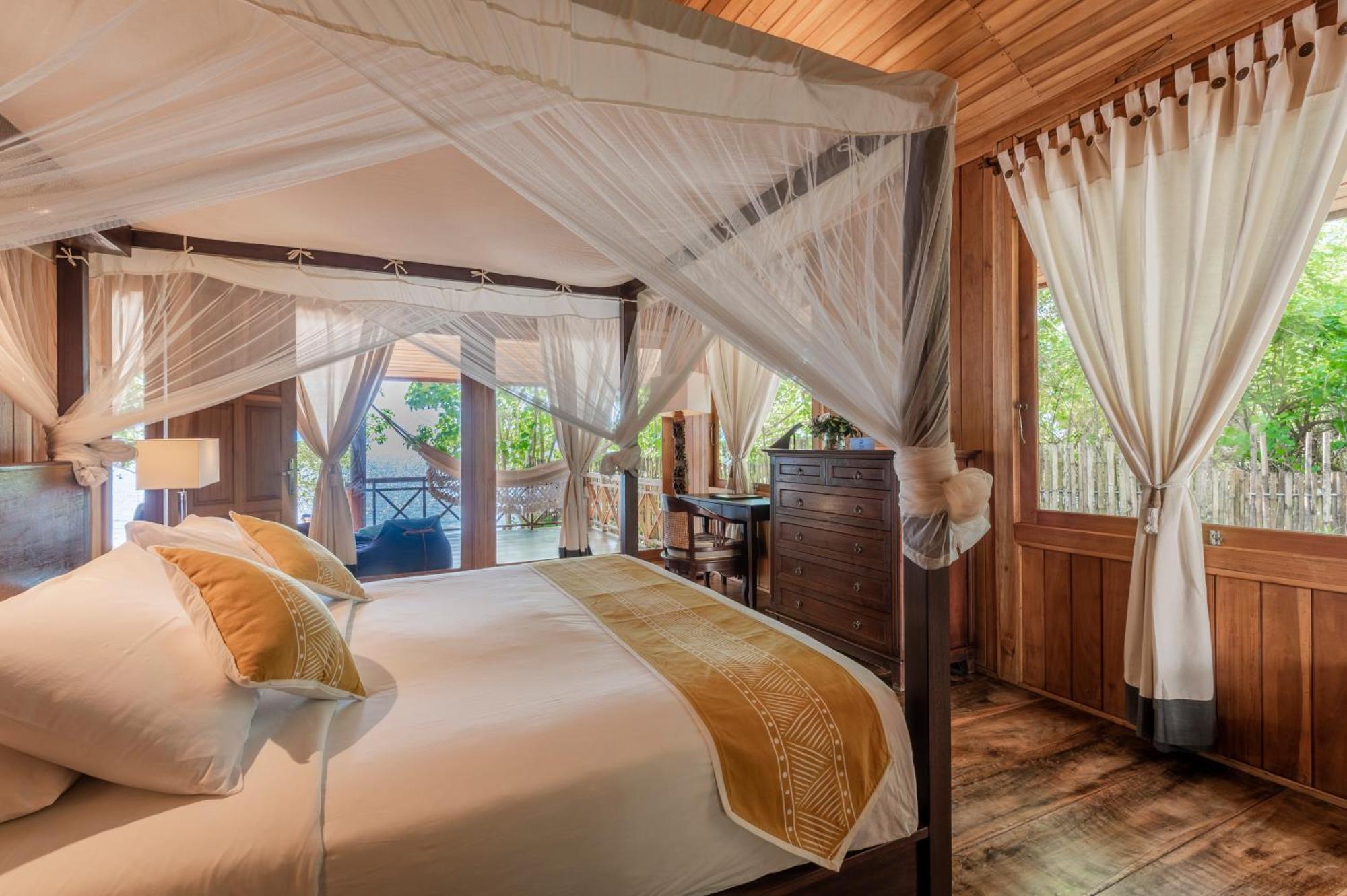Siladen Resort & Spa Бунакен Екстер'єр фото