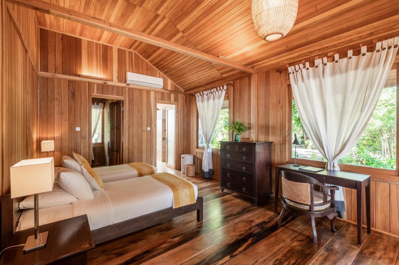 Siladen Resort & Spa Бунакен Екстер'єр фото